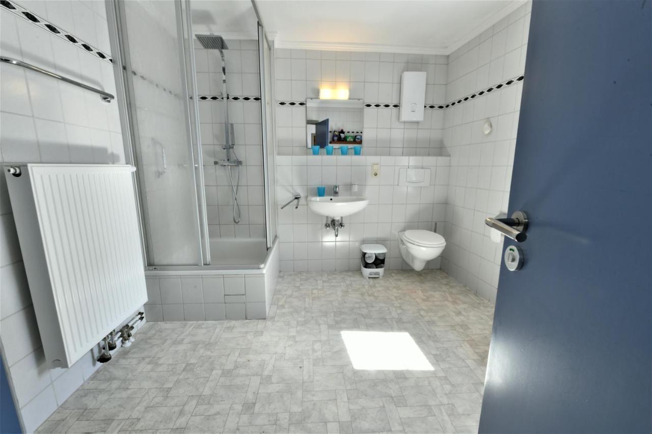 Um Die Ecke Apartment มานเดอร์ไชด์ ภายนอก รูปภาพ